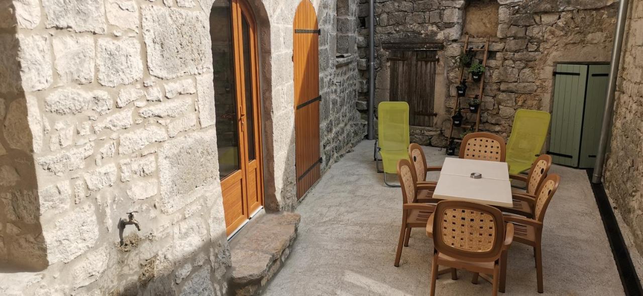 Holiday home Maison Du Troubadour